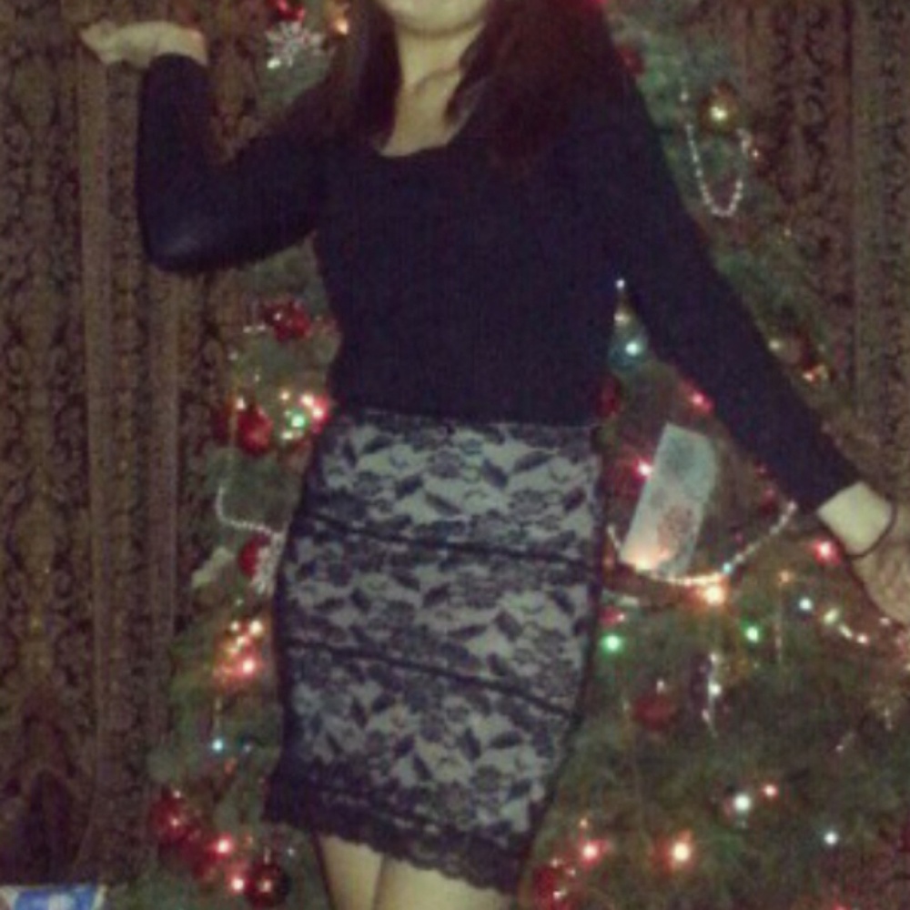 Black and nude lace skirt